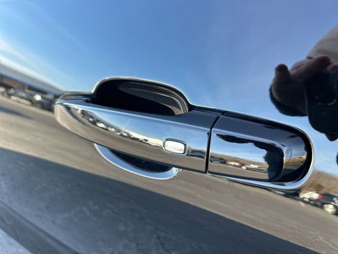 Used 2023 Chevrolet Camaro LT w/ Technology Package image 14