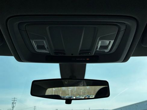 Used 2020 Chevrolet Silverado 1500 W/T image 34