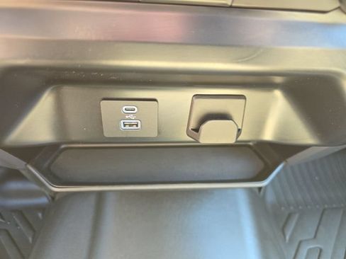 Used 2023 Ford F150 XLT AWD/4WD image 25