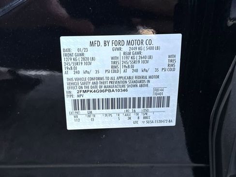 Used 2023 Ford Edge SE w/ Black Appearance Package AWD/4WD image 11
