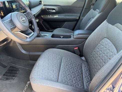 Used 2026 Nissan Kicks SV FWD image 20