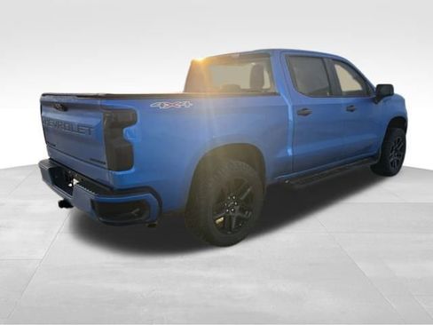 Used 2023 Chevrolet Silverado 1500 Custom w/ LPO, Dark Essentials Package image 5