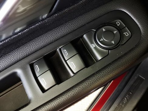 Used 2020 GMC Terrain SLT w/ Preferred Package FWD image 25