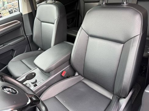 Used 2019 Volkswagen Atlas SE w/ Panoramic Sunroof Package image 6