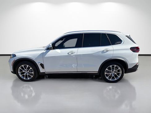 Used 2026 BMW X5 xDrive40i image 6
