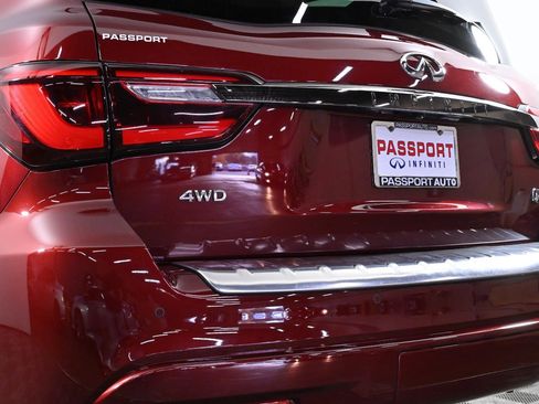 Certified 2023 INFINITI QX80 Premium Select w/ Cargo Package image 6