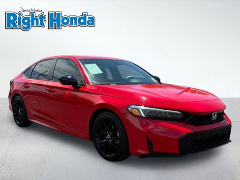 Used 2025 Honda Civic Sport image 10