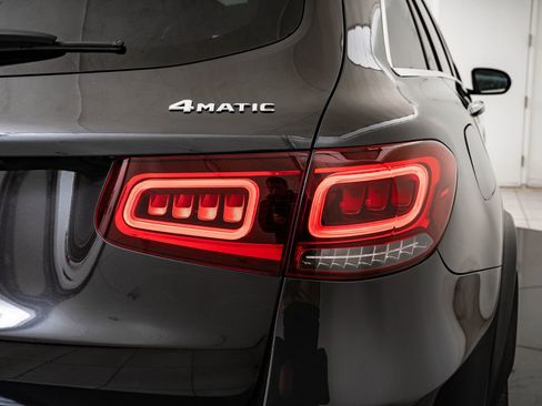 Certified 2022 Mercedes-Benz GLC 300 4MATIC image 9