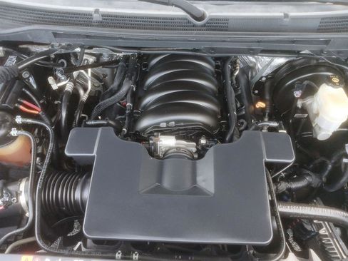 Used 2017 GMC Sierra 1500 SLT w/ SLT Premium Package image 32