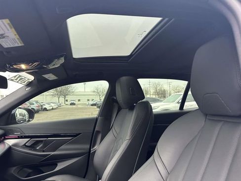 Certified 2025 BMW 530i xDrive w/ M Sport Package image 29