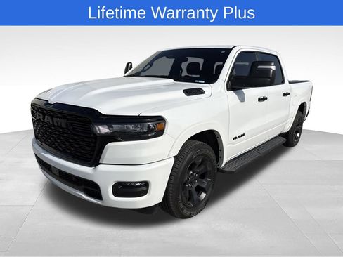 Used 2025 RAM 1500 Big Horn AWD/4WD image 1