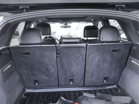 Used 2023 Audi SQ5 Premium Plus w/ Premium Plus Package image 31