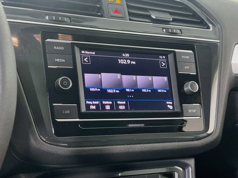 Used 2019 Volkswagen Tiguan S w/ Driver Assistance Package AWD/4WD image 14