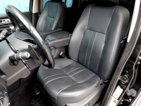 Used 2016 Land Rover LR4 HSE Silver Edition image 14