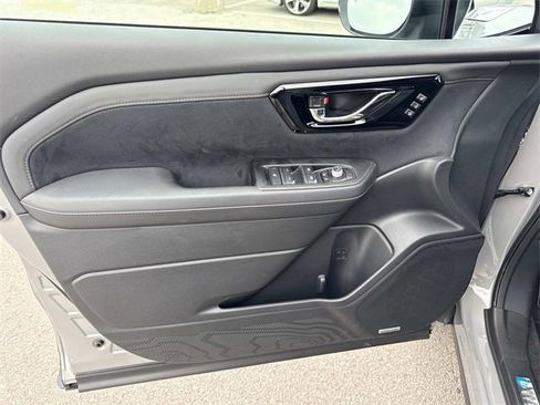 New 2026 Subaru Forester Touring image 11