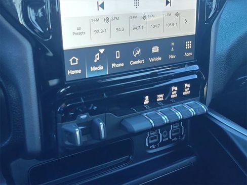Certified 2023 RAM 1500 Big Horn image 24