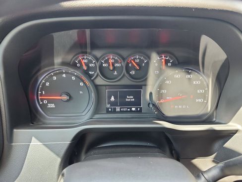 Certified 2024 Chevrolet Silverado 2500 Custom w/ Custom Value Package AWD/4WD image 24