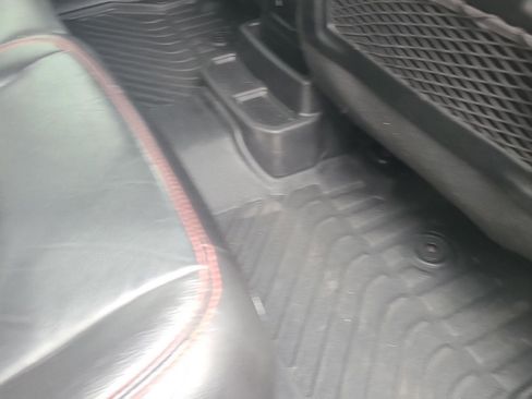 Used 2021 Jeep Wrangler Unlimited Rubicon AWD/4WD image 11