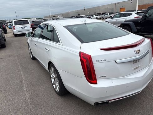 Used 2017 Cadillac XTS Luxury w/ Driver Awareness Package AWD/4WD image 5