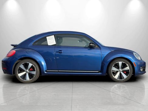 Used 2012 Volkswagen Beetle 2.0T image 8