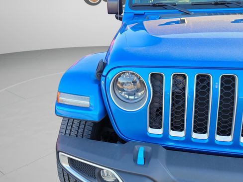 Used 2023 Jeep Wrangler Unlimited Sahara w/ Cold Weather Group image 26