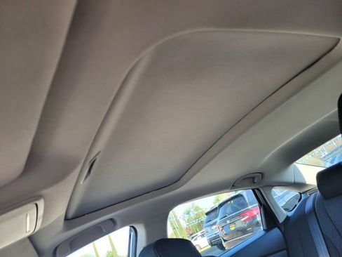 Certified 2023 Honda Accord EX image 21