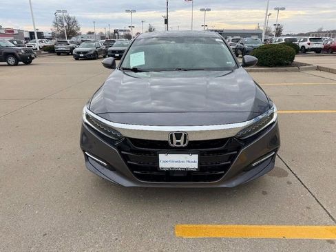 Certified 2018 Honda Accord Touring image 7