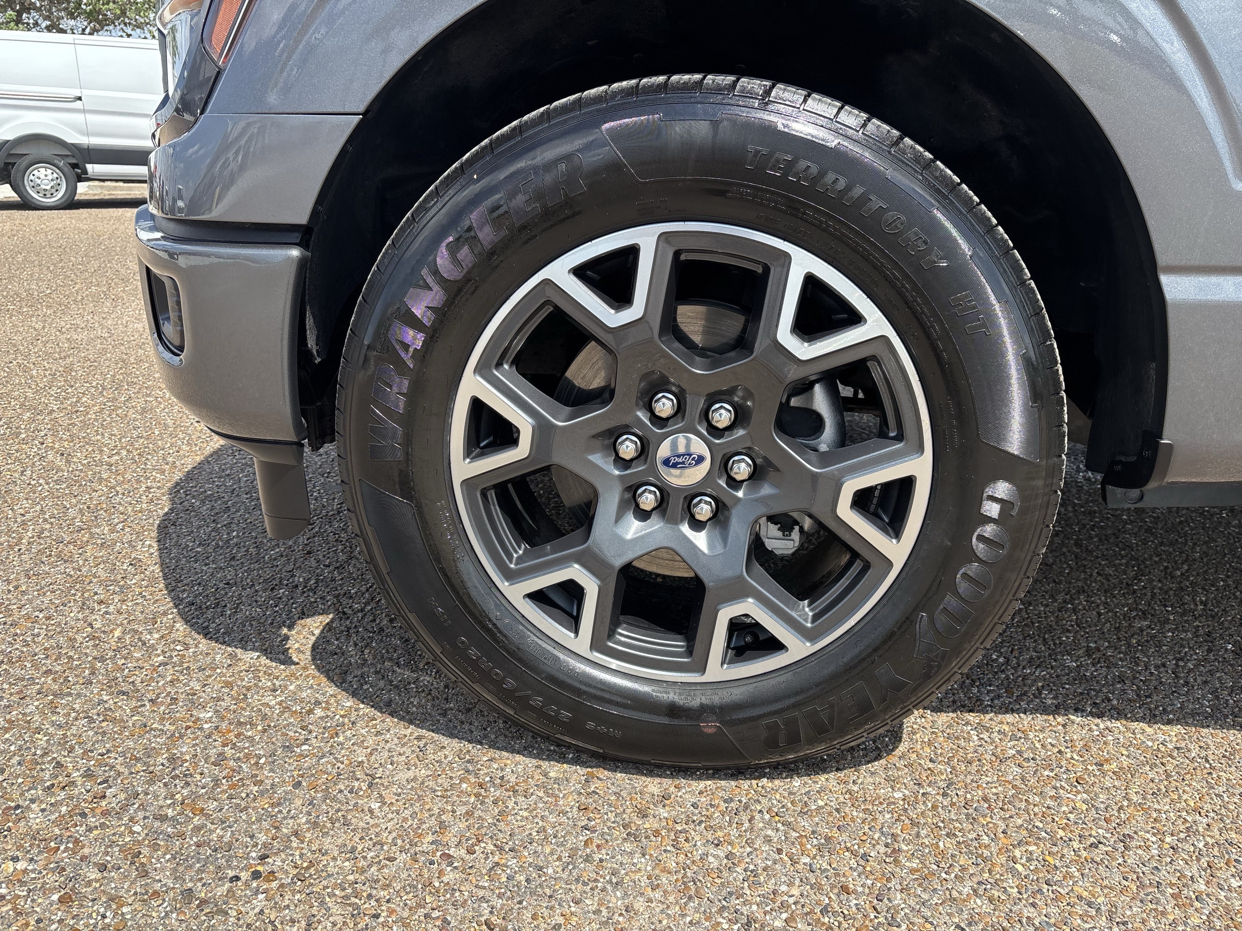 Used 2024 Ford F150 STX RWD image 8