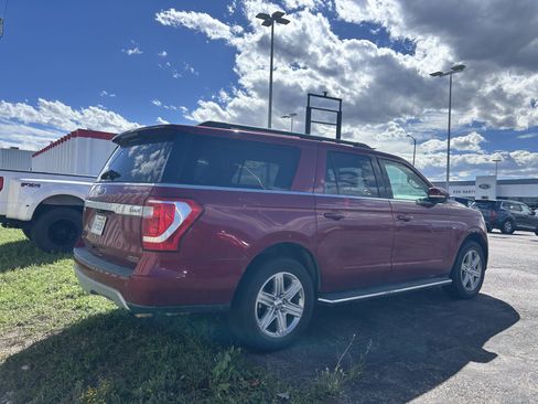 Used 2019 Ford Expedition Max XLT w/ Equipment Group 202A AWD/4WD image 4