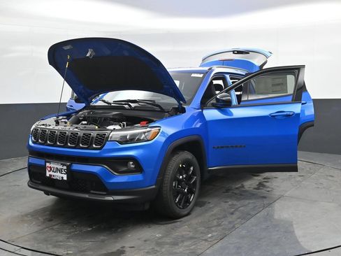 New 2026 Jeep Compass Latitude AWD/4WD image 53