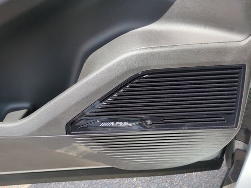 New 2026 Jeep Cherokee Overland w/ Trailer Tow Group AWD/4WD image 27