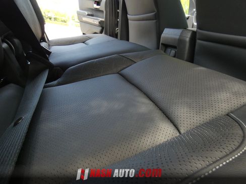Used 2025 Toyota Tacoma TRD Sport AWD/4WD image 45