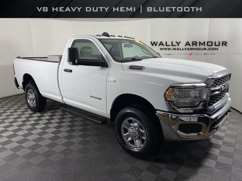 Used 2020 RAM 2500 Tradesman w/ Chrome Appearance Group AWD/4WD image 1
