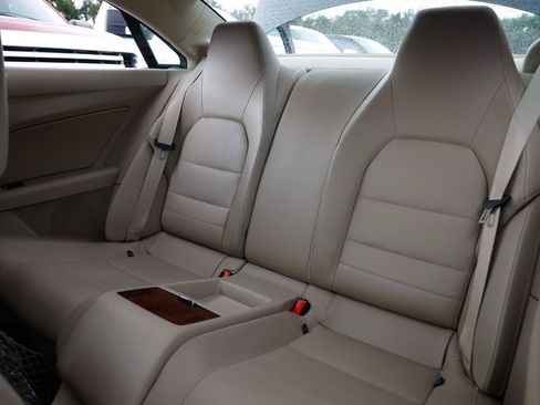 Used 2010 Mercedes-Benz E 350 Coupe image 8