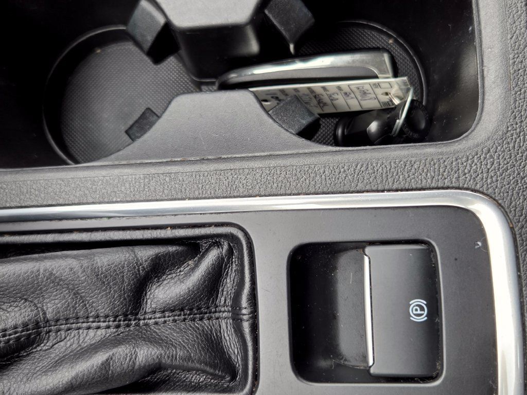 Used 2019 Ford Escape SE FWD image 42