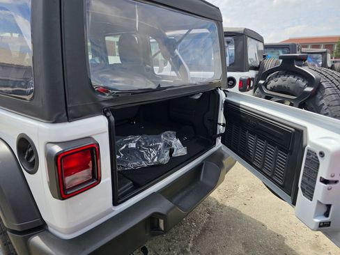New 2026 Jeep Wrangler Unlimited Sport AWD/4WD image 19