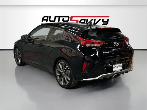 Used 2019 Hyundai Veloster 2.0 Premium image 5