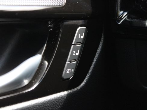 Used 2023 Honda CR-V EX-L image 26