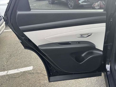 Certified 2025 Hyundai Tucson SEL image 10