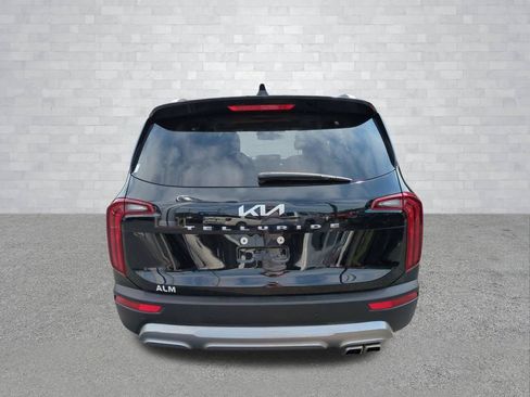 Used 2022 Kia Telluride S FWD image 6