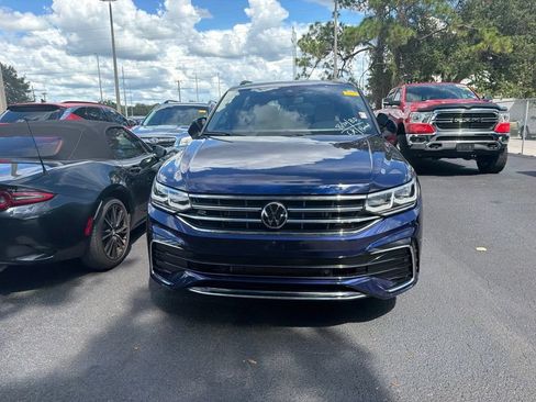 Used 2024 Volkswagen Tiguan SEL R-Line AWD/4WD image 3