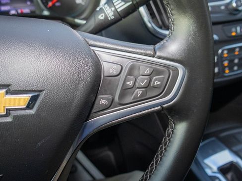 Certified 2023 Chevrolet Equinox LT image 24