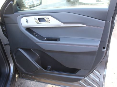 New 2026 Ford Explorer Active image 12