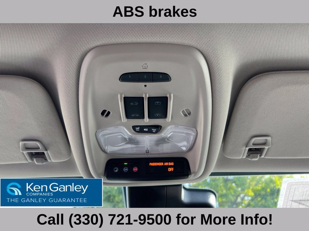 Used 2023 Buick Encore GX Essence w/ Experience Buick Package FWD image 37