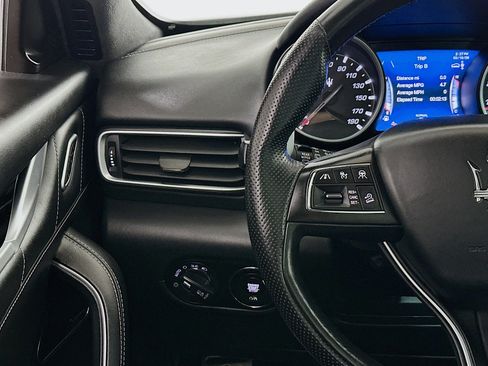 Used 2019 Maserati Levante GranSport AWD/4WD image 10