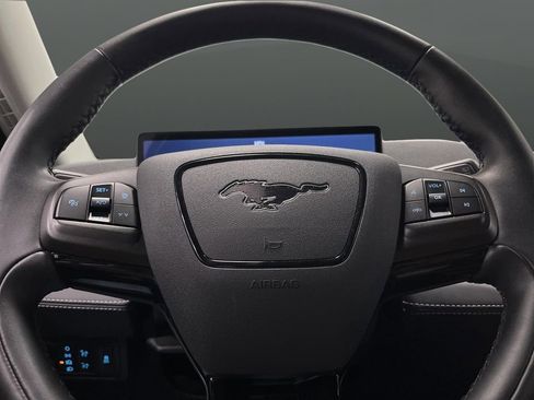 Used 2022 Ford Mustang Mach-E California Route 1 image 17