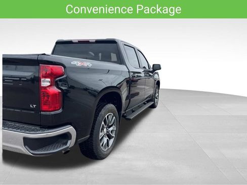 Used 2024 Chevrolet Silverado 1500 LT AWD/4WD image 7