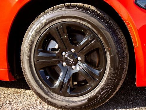 Used 2023 Dodge Charger SXT image 10