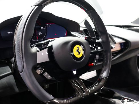 Used 2022 Ferrari SF90 Stradale image 32