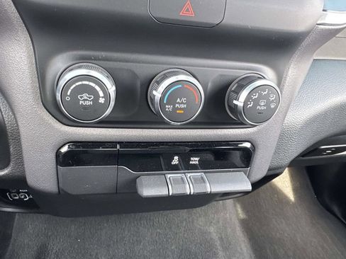 Used 2022 RAM 1500 Big Horn AWD/4WD image 26